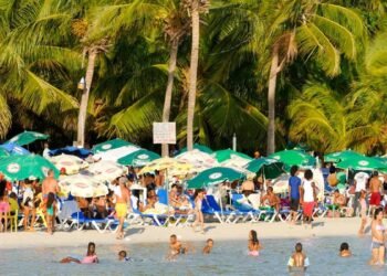 Muchos dominicanos han ido a playas en día de Corpus Christi