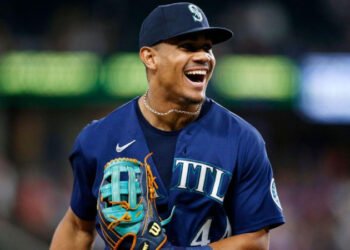 Hombre entra a las casas de Luis Castillo y Julio Rodríguez y les roba millones en joyas y bolsos