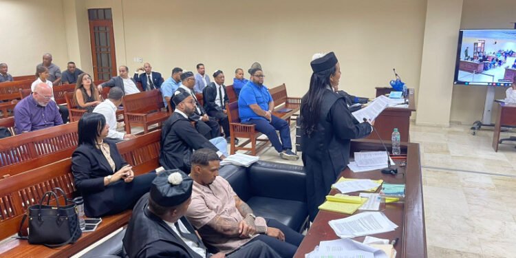 Fiscales piden 5 años prisión contra Wander Franco y otros 10 para la madre de la menor