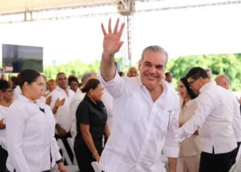 Luis Abinader inaugurará varias obras en Constanza y Santiago