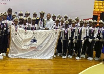 Distrito 13-04 gana tercer lugar a nivel nacional en marcha escolar