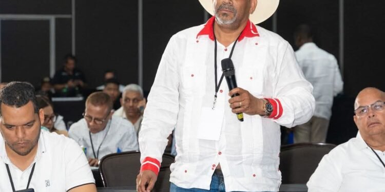 El alcalde municipal de Dajabon Santiago Riveron, participa este día en el congreso internacional Tránsito, Movilidad y Seguridad