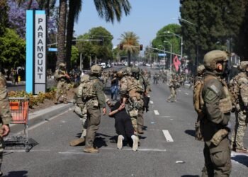 Trump despliega la Guardia para contener protestas contra el ICE