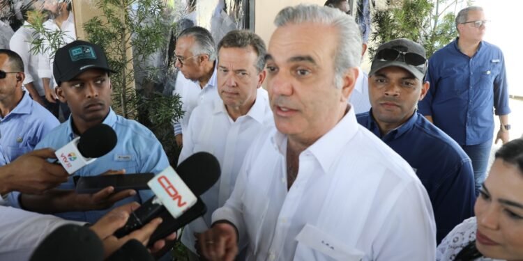 Abinader desautoriza campaña política funcionarios Gobierno