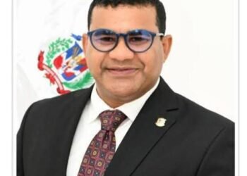 Los diputados Tony Bengoa y Juan  Bolivar logran el proyecto de  Ley de incentivo fronterizo al maestro