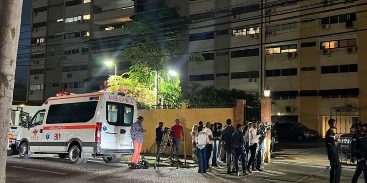 Hombre mata mujer de 70 años e hiere 5 ensanche Naco de SD