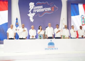 Abinader y Kelvin Cruz inauguran Gran Final de los Juegos Fronterizos 2025 en Montecristi