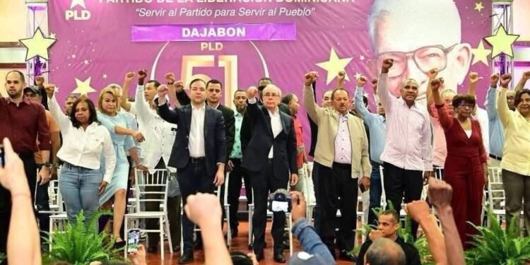 Danilo Medina encabeza asamblea provincial del PLD en Dajabón