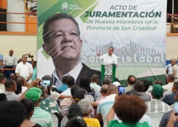 Leonel Fernández asegura que el país ha retrocedido “al siglo 19” bajo el gobierno del PRM*