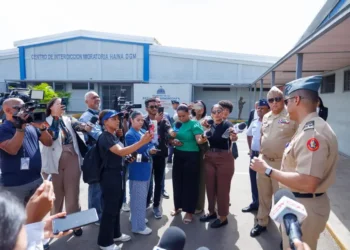 Migración anuncia despliegue de nuevos agentes y expansión nacional de unidades de control