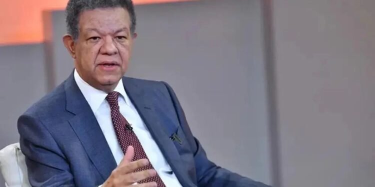 Denuncia gobierno condenó al pueblo a comer «cocote y pata»