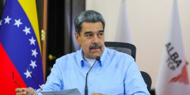 EE.UU. incauta USD$700 millones a Nicolás Maduro en carros, aviones y una mansión en RD