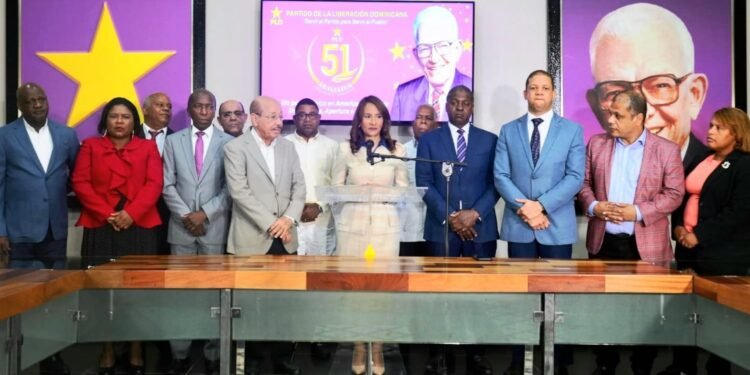 Partidos ven sistema educativo de RD está al borde de colapso