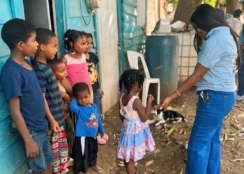 *Lic. Yokaira García Bonilla realiza por sexto año consecutivo la entrega de la iniciativa Mochila Feliz*