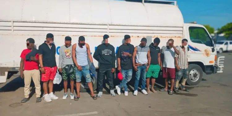 Constituidos en un solo cuerpo de acción La DGM y Fuerzas públicas detienen más 1,700 extranjeros indocumentados