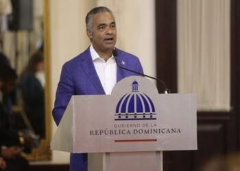 Gobierno destinará 450 millones de dólares al sector eléctrico RD
