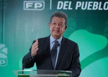 Leonel fernandez Llama votar en elecciones FP el domingo para fortalecer partido