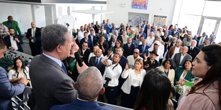 LF: Gobierno PRM ha sido un “retroceso” para el pueblo RD