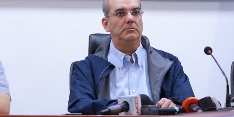Presidente Luis Abinader Llama ciudadanos de RD seguir las recomendaciones oficiales