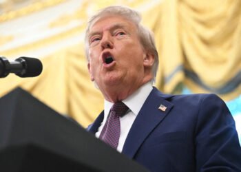 Trump dice que Venezuela pagará alto precio si no readmite a sus presos que están en EEUU