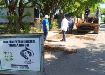 La alcaldía municipal de Dajabón inicia trabajos de bacheo en el tramo carretero a Palo Blanco