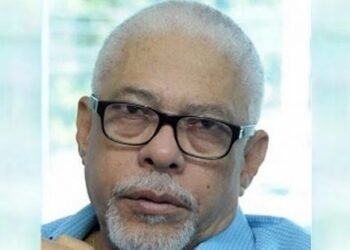 La Opinioon de Juan T H Gobierno RD con serio problema de comunicación