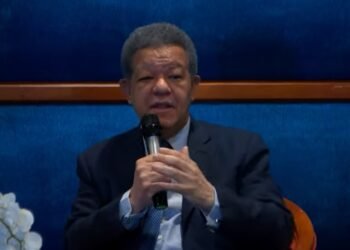 Leonel Fernandez  favorece reforma fiscal, pero no la planteada por el Gobierno