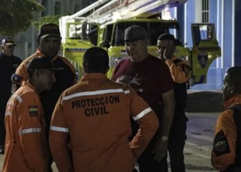 Un sismo magnitud 6,3 sacude Caracas y occidente Venezuela