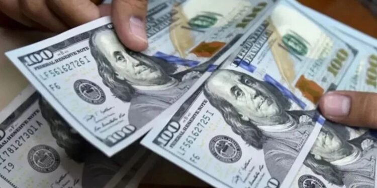 Dólar bajó 52 cts; era vendido este miércoles a 61.88 pesos