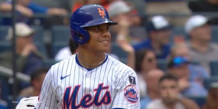 Juan Soto extiende racha y empata marca de Lou Gehrig