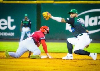 Estrellas y Toros triunfan en el beisbol de RD; suspenden en SD