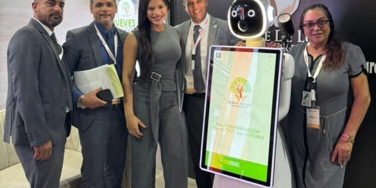 Fuente de Luz innova en Expo Cibao con experiencias interactivas y charla sobre Legado de Vida