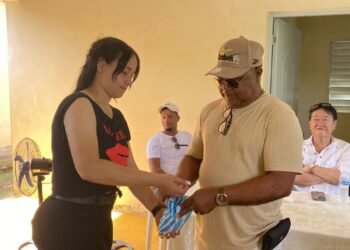 Empresario Takeshi Mukai continúa llevando a cabo el programa social por parte de sus empresas.