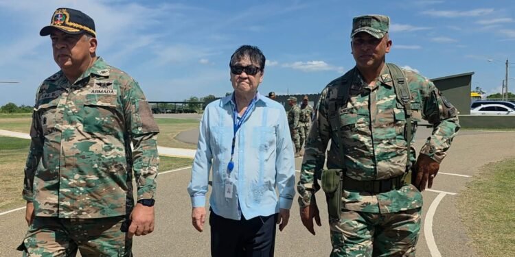 Director de Migración realiza recorrido de supervisión por instalaciones y el puente fronterizo en Dajabón