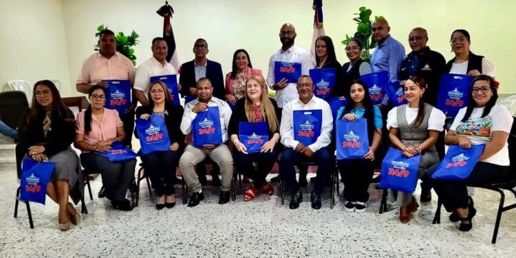 Infraestructura Escolar entrega remozado Politécnico Manuel María Castillo en San Francisco de Macorís