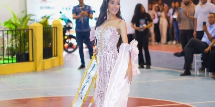 La elección de la reina Rosario 2025, una noche llena de magia