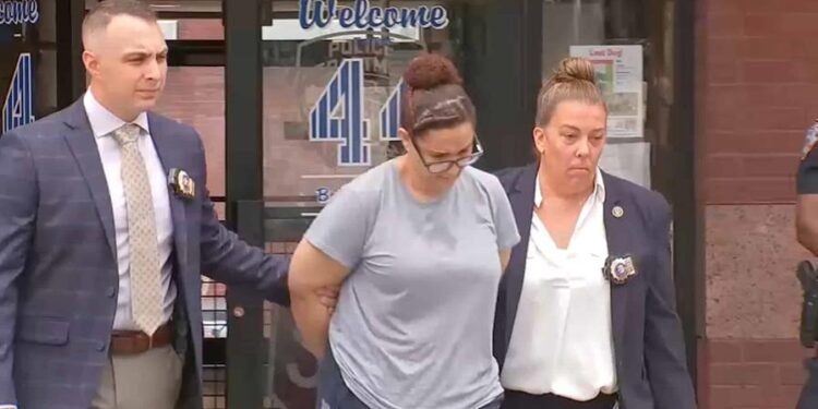 NY: Acusan una dominicana de asesinar a hijos recién nacidos