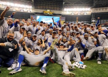 Dodgers de Los Ángeles se instalan en la Serie Campeonato