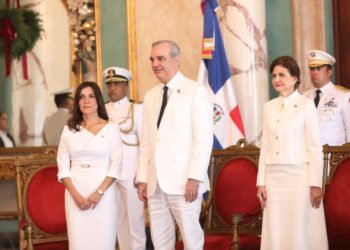 Embajadora de EEUU y otros seis diplomáticos entregan cartas credenciales a Abinader