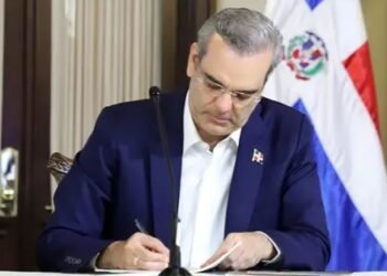 Abinader observa Ley sobre gestión de residuos sólidos