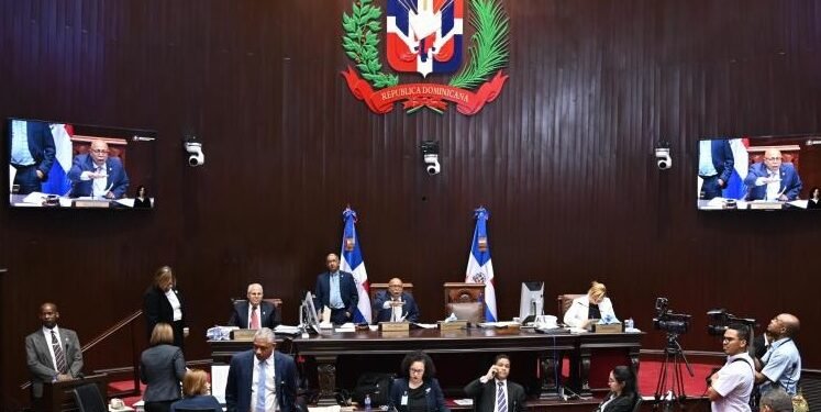 Diputados de Rep. Dominicana descartan cambios en cesantía