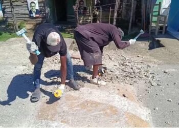 Habitantes de Los Miches aplauden la instalación de reductores de velocidad para frenar accidentes y piden que se construyan más.