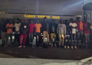 ERD detiene a 18 haitianos indocumentados en Loma de Cabrera