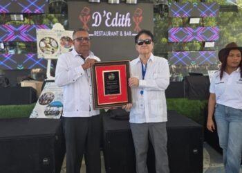 Reconocen al empresario Takeshi Mukai durante Feria del Chivo Liniero por sus grandes aportes a la sociedad*