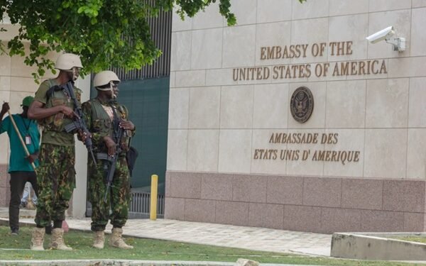 HAITI: Pandilleros y soldados EE.UU. intercambian disparos