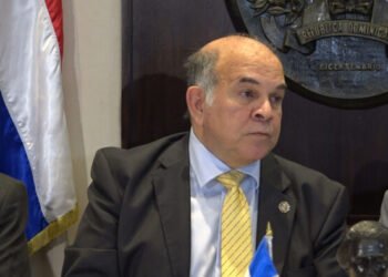 Pelegrin castillo Ve posible en EEUU se permita un tercer mandato de Trump