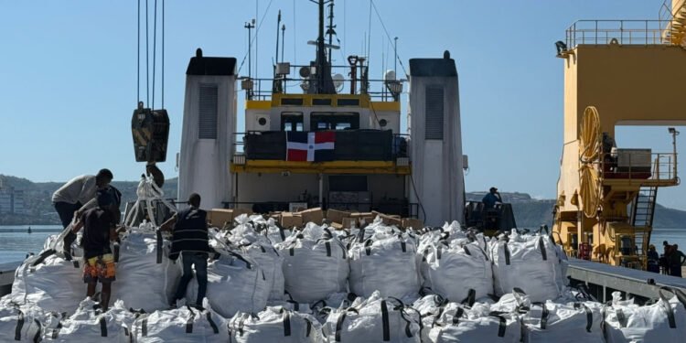 Gobierno dominicano concluye entrega ayuda a Cuba y Jamaica