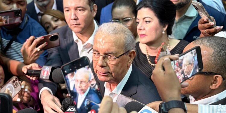 Danilo medina Dice el pueblo debe conocer a las personas «por lo que hacen»