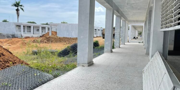 Opinion ciudadana Transparencia en juego ;las obras escolares inconclusa en esta zona fronteriza.