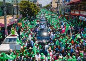 JCE intima FP por «propaganda política anticipada» en marcha